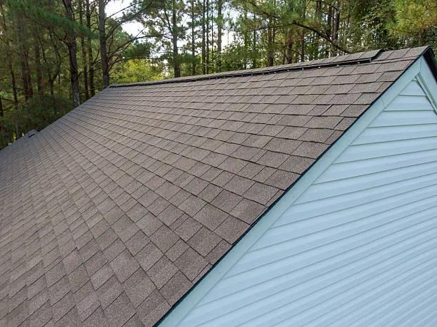 How Do You Know When It's Time For A Roof Replacement?