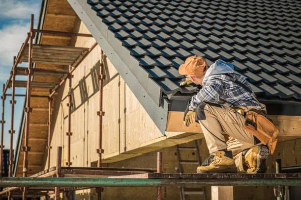 How Do I Find a Reliable Roofer Near Pekin Today?